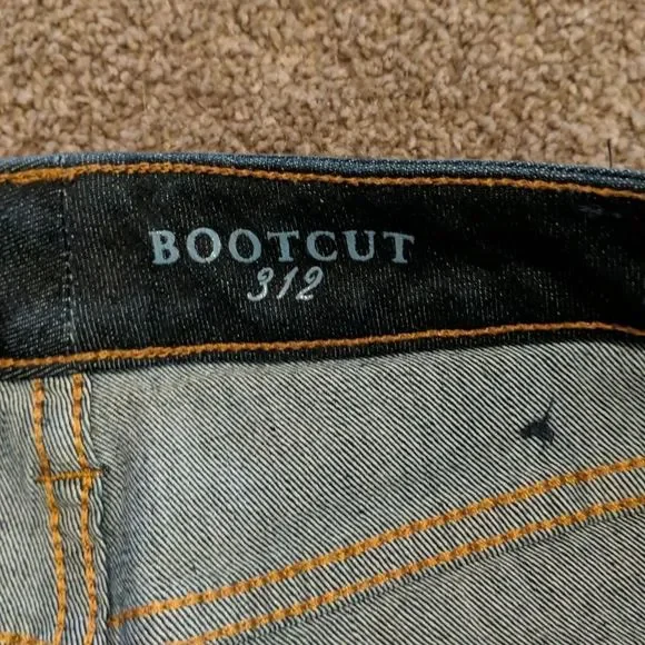 Limited 312 Bootcut Jeans size 2 - Picture 7 of 8